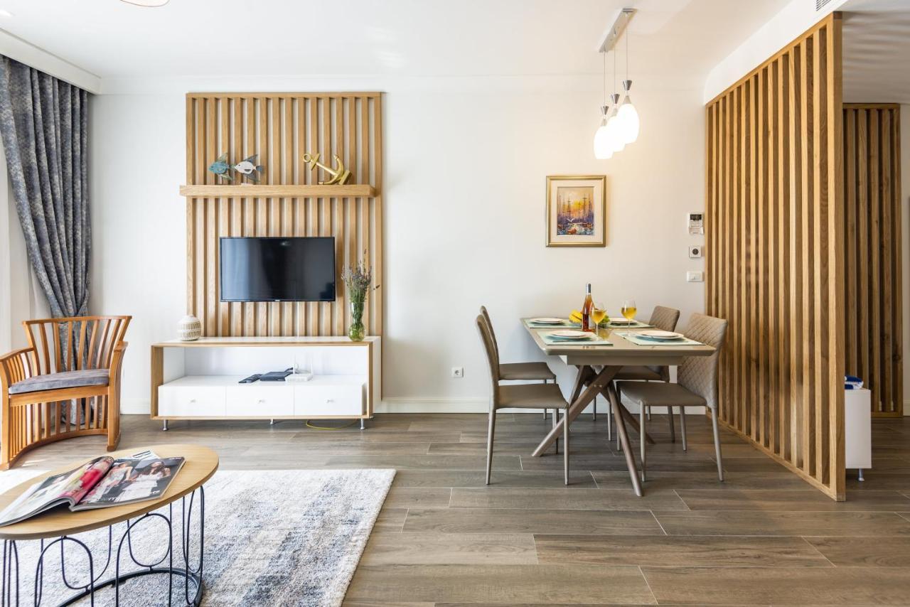 Lustica Apartments Central 티바트 외부 사진