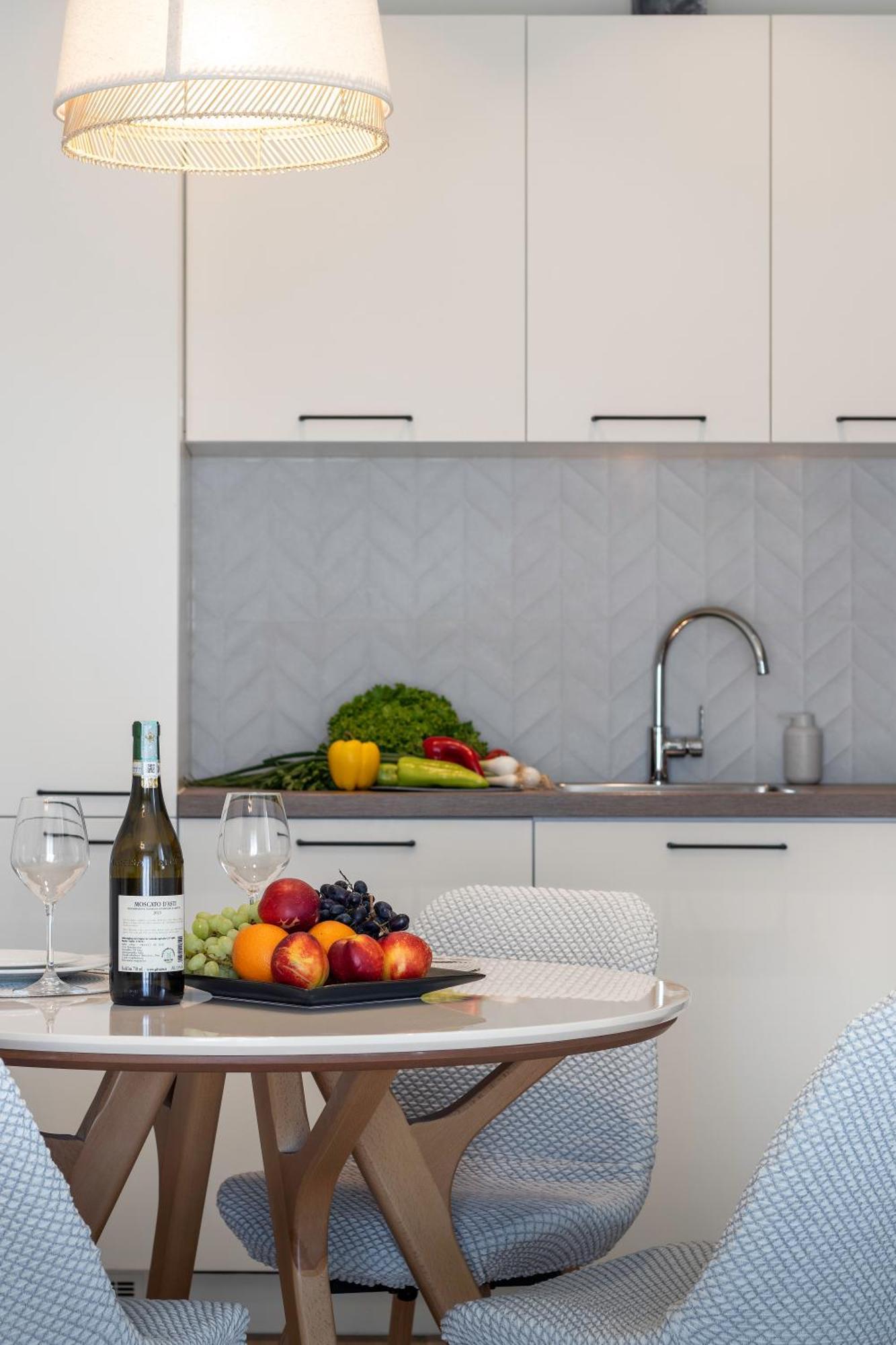 Lustica Apartments Central 티바트 외부 사진